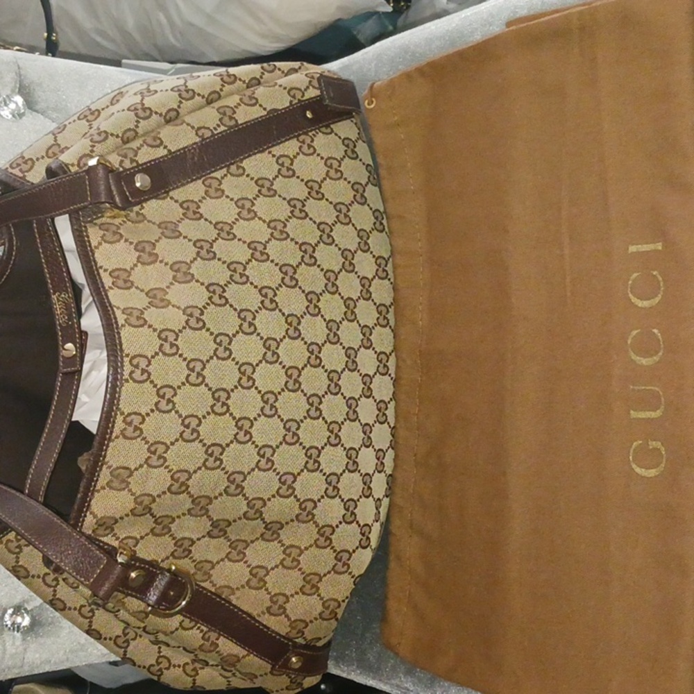 Gucci  Monogram Abby Shoulder Bag 🤎